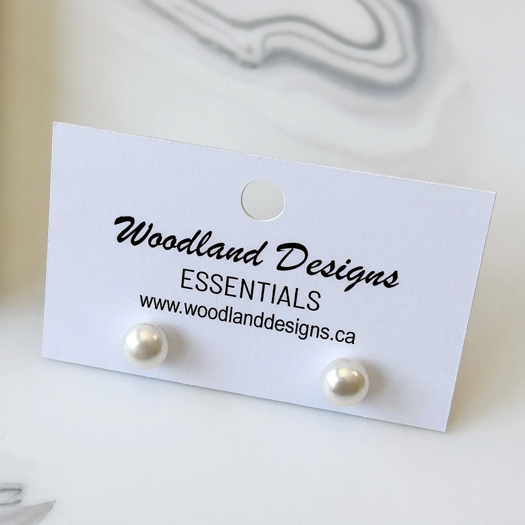 Woodland ESSENTIALS Pearl Studs